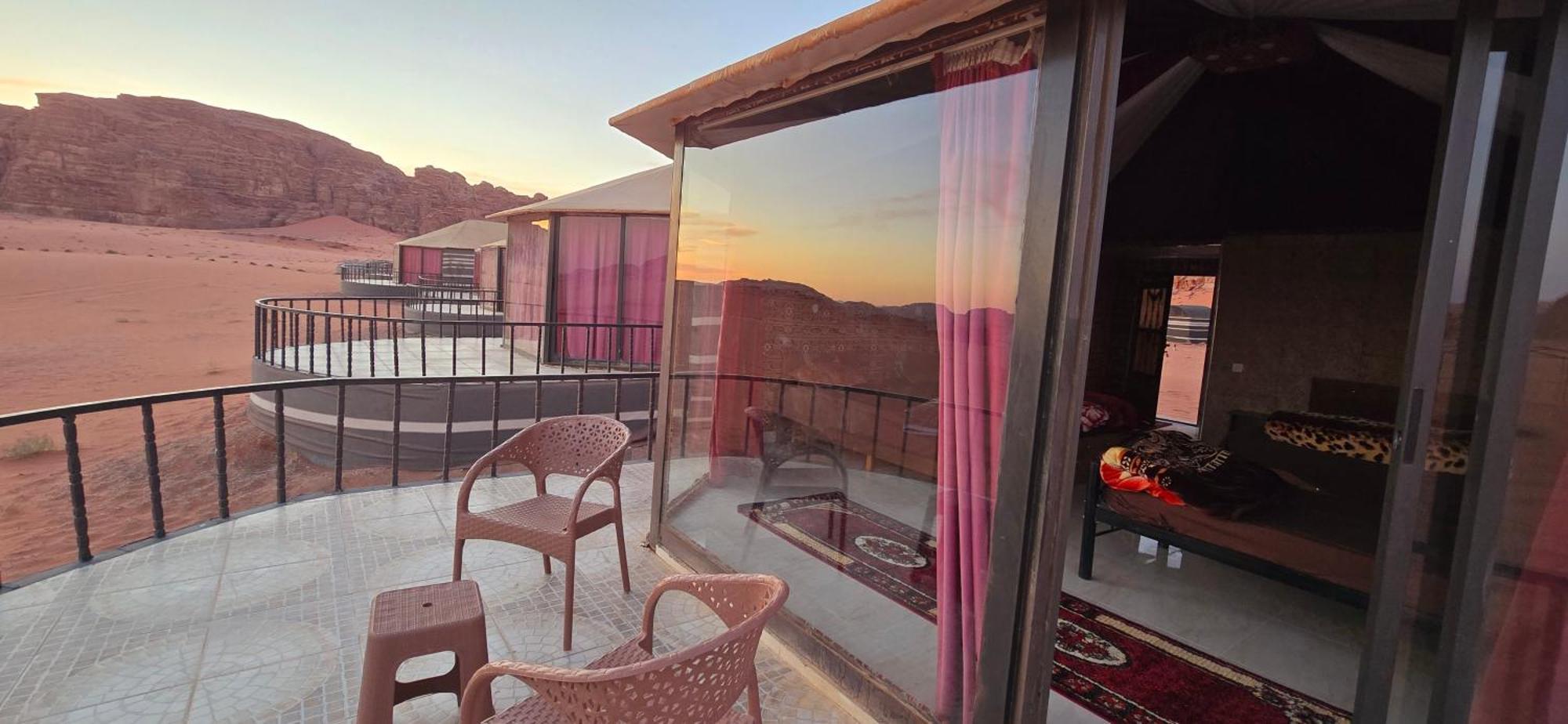 Wadi Rum Candles Camp Kültér fotó