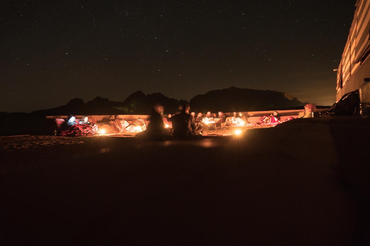 Wadi Rum Candles Camp Kültér fotó