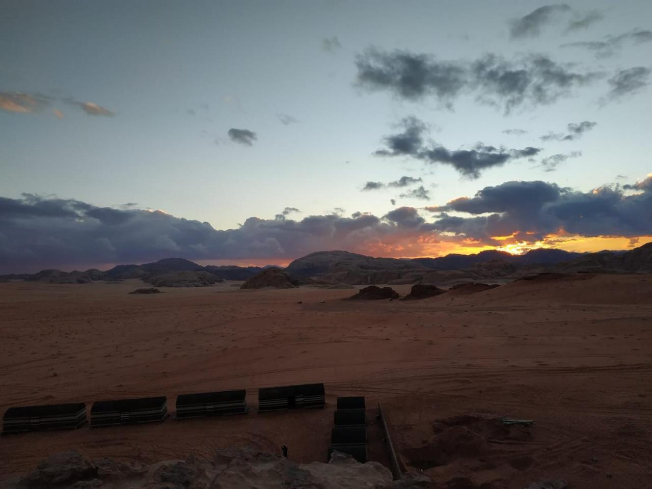 Wadi Rum Candles Camp Kültér fotó